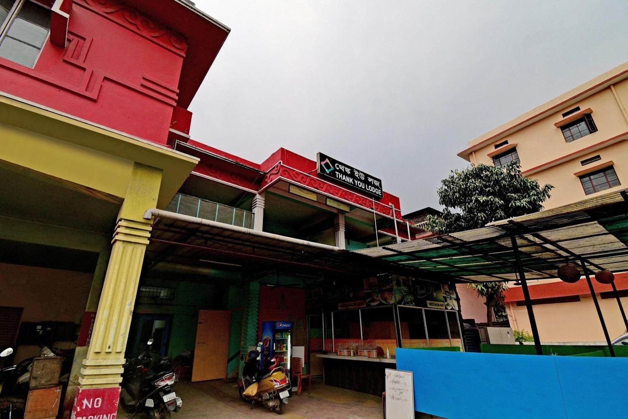 Oyo Flagship Thank You Lodge Nac Dispur Extérieur photo